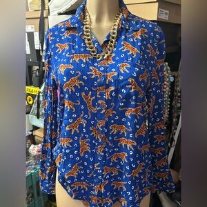 Beach lunch lounge large buttons down jaguars blue pocket cheetah silky leopard